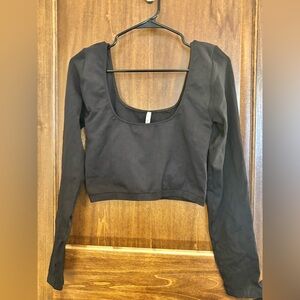 Babaton black cropped top women size medium/large